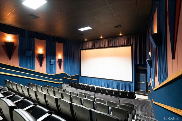 $6,500,000 | 400 Follett Street, Lemoore, CA 93245