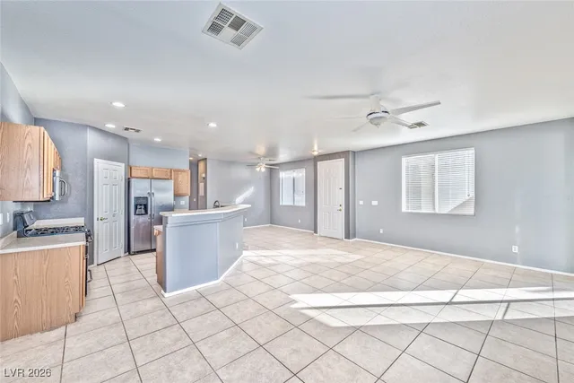 $1,850 | 6057 Slow Bob Street, Unit 103, Henderson, NV 89011