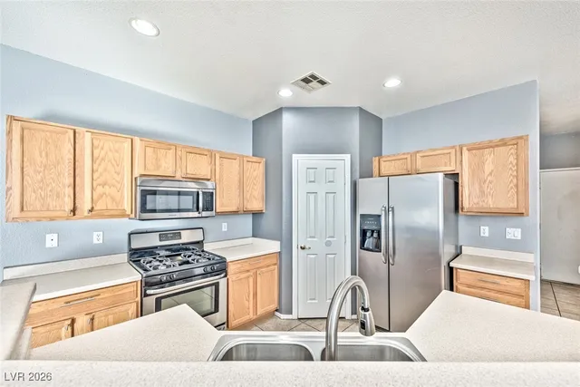 $1,850 | 6057 Slow Bob Street, Unit 103, Henderson, NV 89011