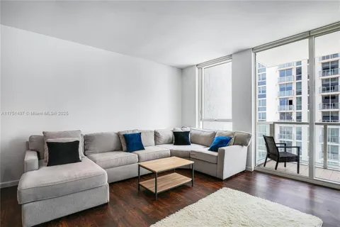 $420,000 | 253 Northeast 2nd Street, Unit 1706, Miami, FL 33132