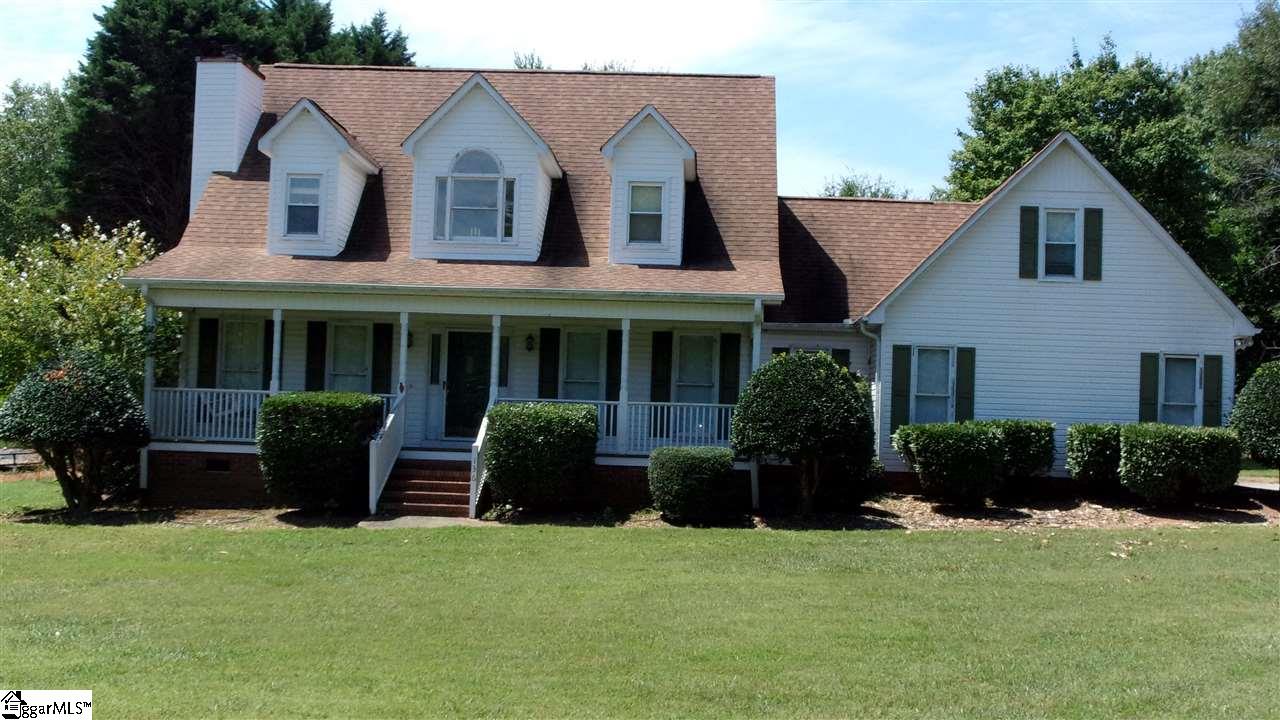 136 Dustin Street Easley, SC 29642 - Photo 1 of 14