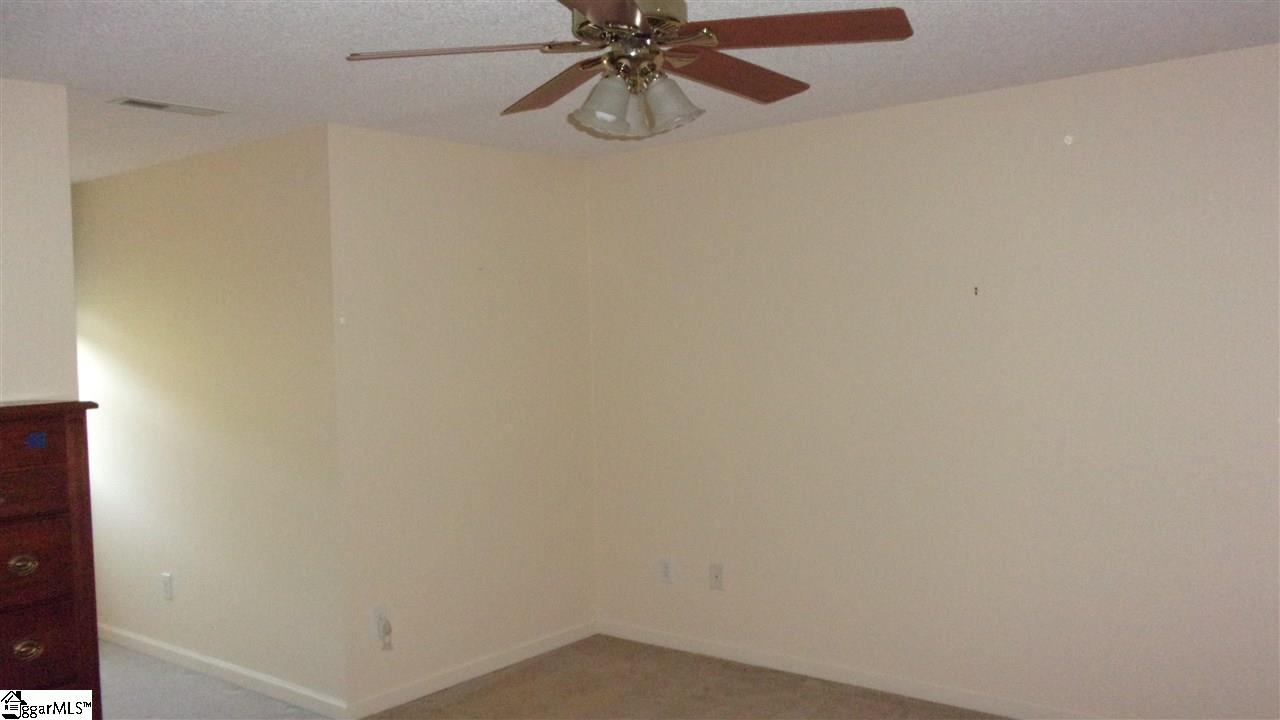 136 Dustin Street Easley, SC 29642 - Photo 6 of 14