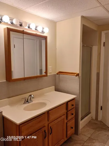 $2,400 | 19 Wendell Drive, Colonie, NY 12205