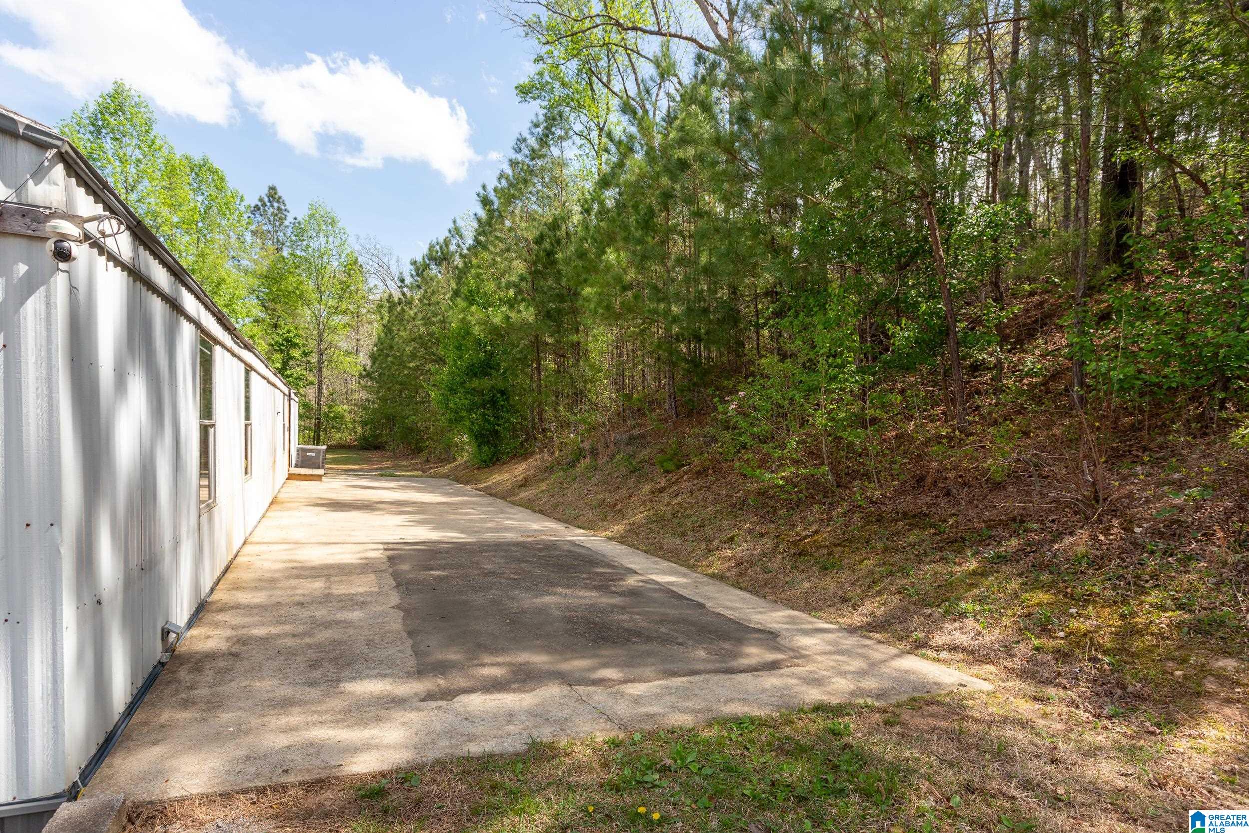 143 Dark Hollow Road Ohatchee, AL 36271 - Photo 30 of 39 Gallery Image 30
