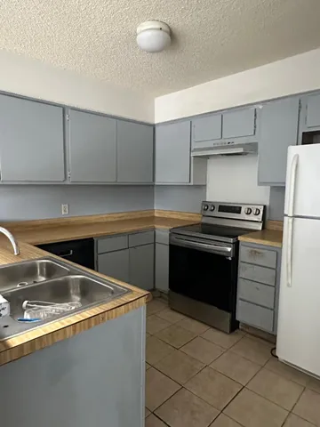 $118,500 | 11889 Bob White Drive, Unit 10830, Houston, TX 77035