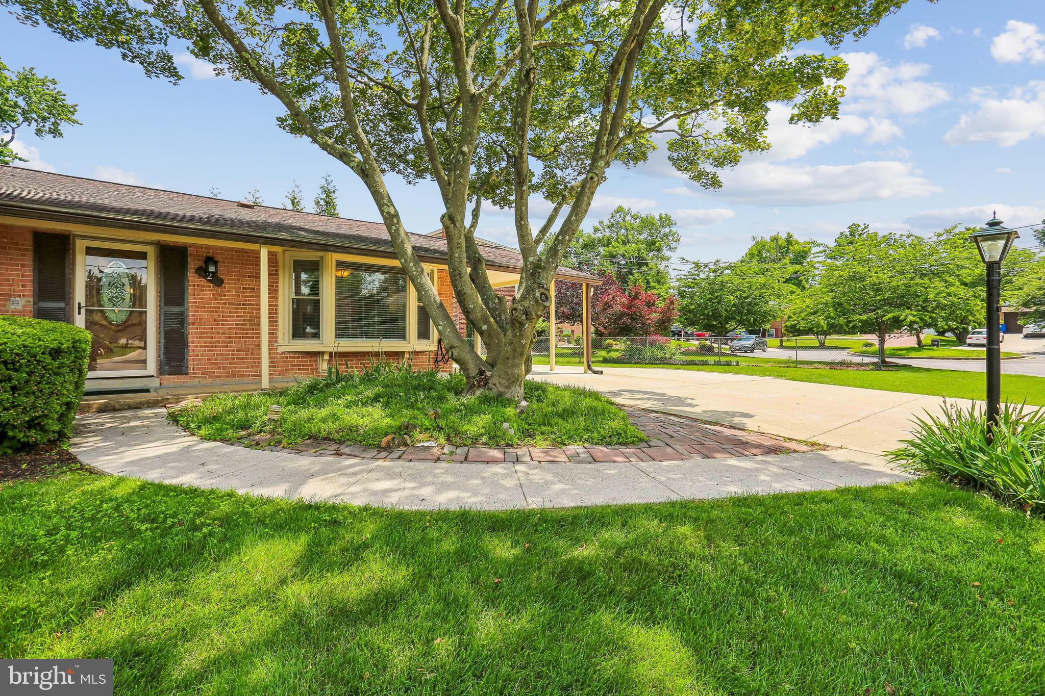 2 Foxhall Court Silver Spring, MD 20906 - Photo 3 of 86