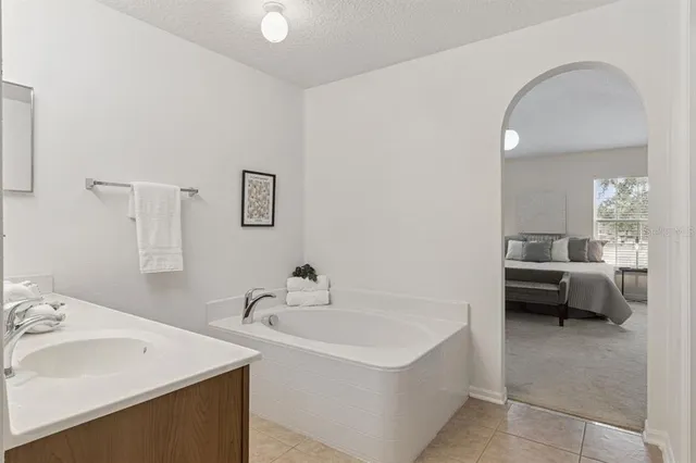 $2,700 | 15519 Willet Court, Mascotte, FL 34753