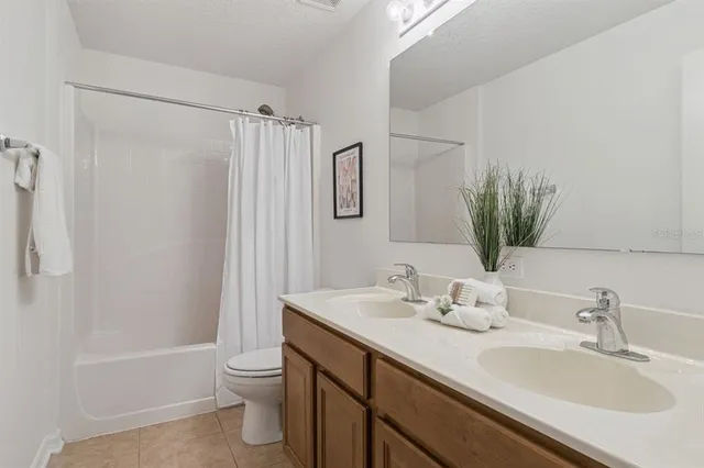 $2,700 | 15519 Willet Court, Mascotte, FL 34753