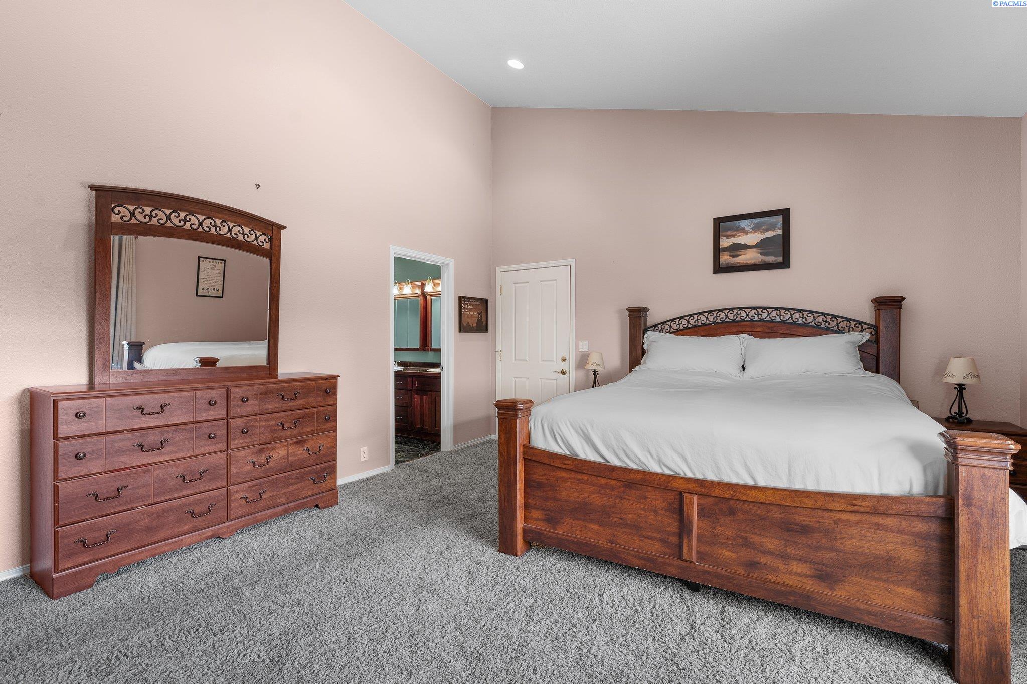 212501 East Finley Road Kennewick, WA 99337 - Photo 31 of 41 Gallery Image 31