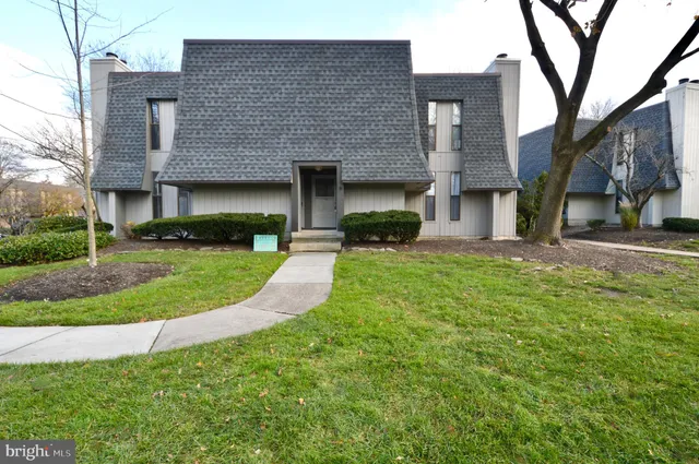 $145,000 | 25 South Church Road, Unit 38, Maple Shade, NJ 08052