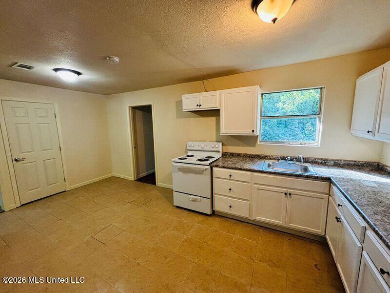 2716 Rutledge Avenue Jackson, MS 39213 - Photo 3 of 17 image-4