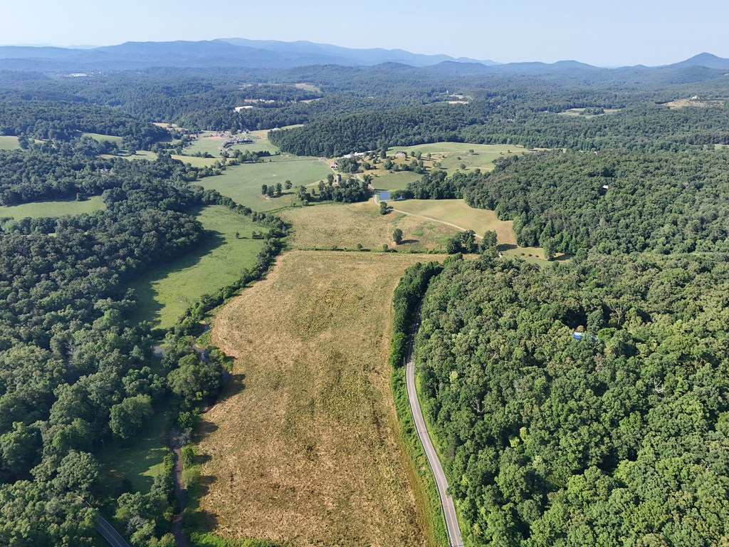 7 Barnes Chapel Road Blue Ridge, GA 30513 - Photo 28 of 36 Gallery Image 28