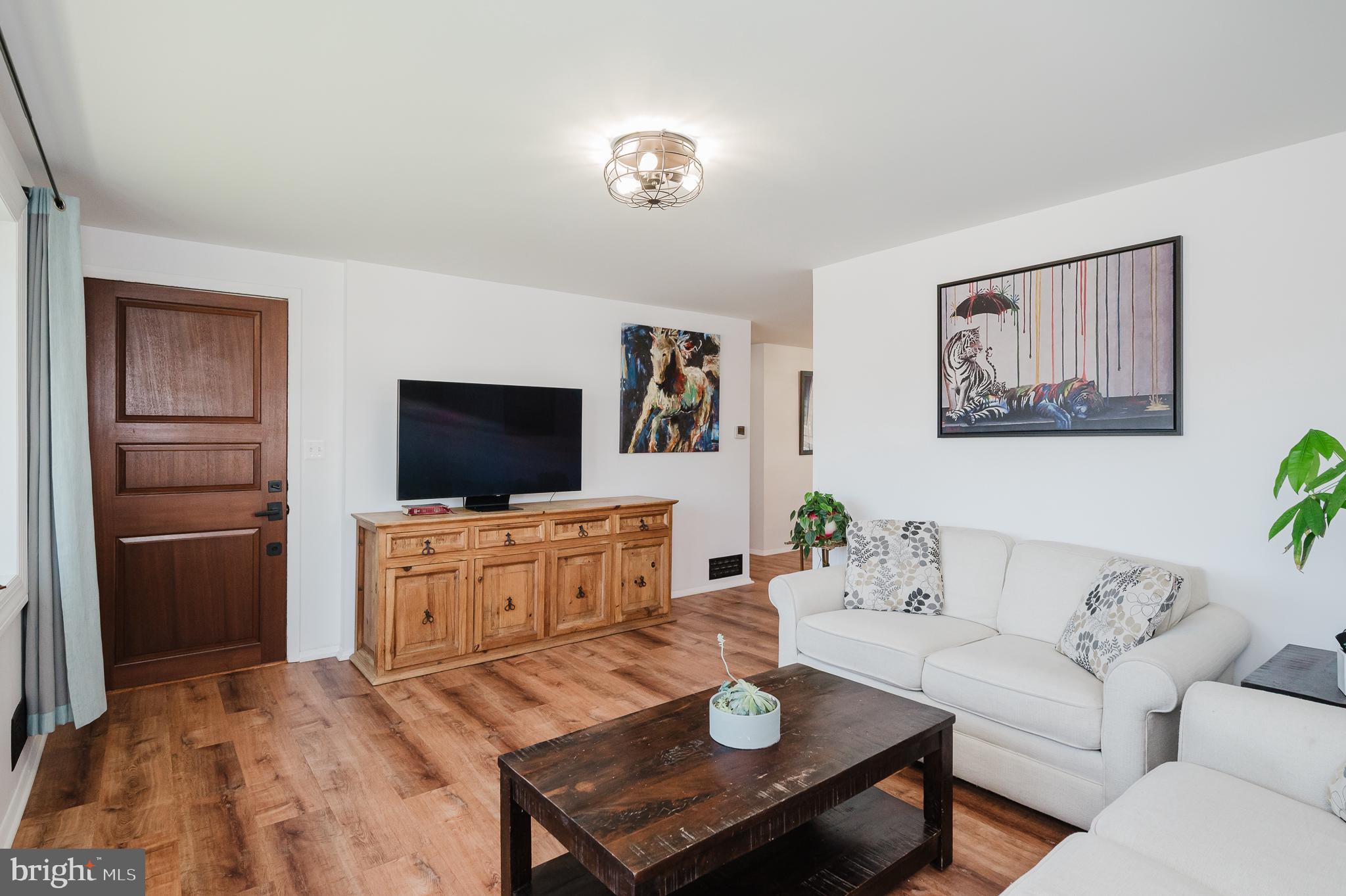 9651 Dundawan Road Baltimore, MD 21236 - Photo 7 of 55 LR