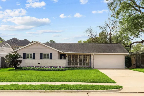 $2,500 | 5413 Judalon Lane, Houston, TX 77056