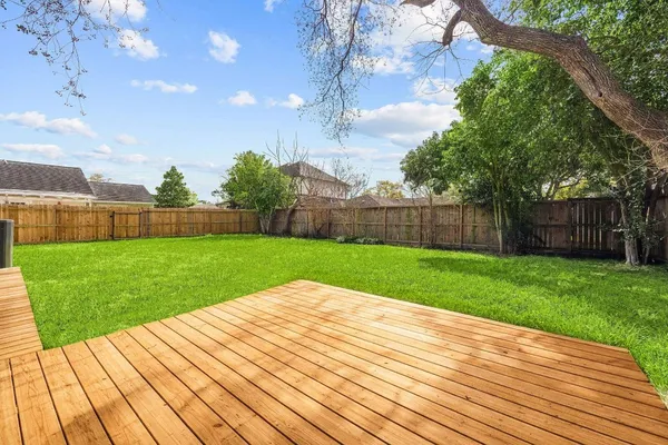 $2,500 | 5413 Judalon Lane, Houston, TX 77056