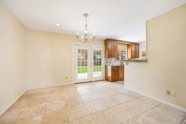 $2,500 | 5413 Judalon Lane, Houston, TX 77056
