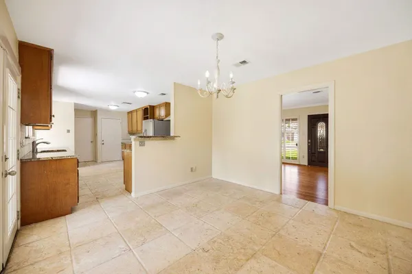 $2,500 | 5413 Judalon Lane, Houston, TX 77056