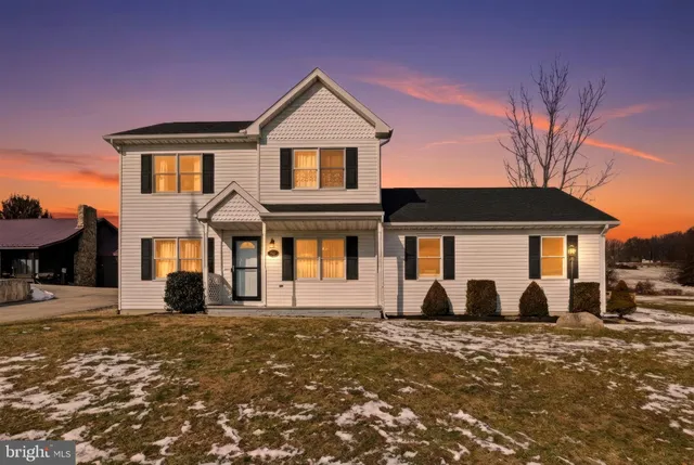 $334,900 | 4861 Zeiglers Church Road, Spring Grove, PA 17362