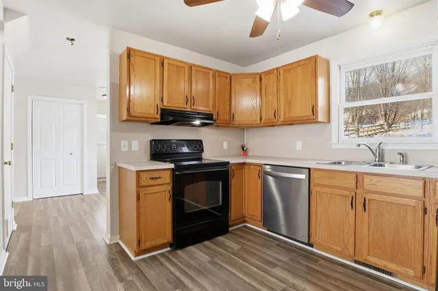 $334,900 | 4861 Zeiglers Church Road, Spring Grove, PA 17362