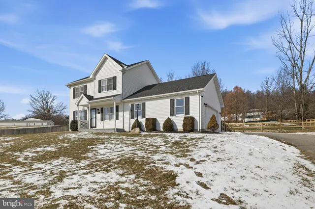 $334,900 | 4861 Zeiglers Church Road, Spring Grove, PA 17362