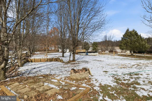 $334,900 | 4861 Zeiglers Church Road, Spring Grove, PA 17362