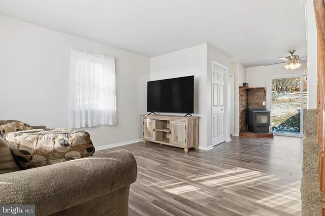 $334,900 | 4861 Zeiglers Church Road, Spring Grove, PA 17362