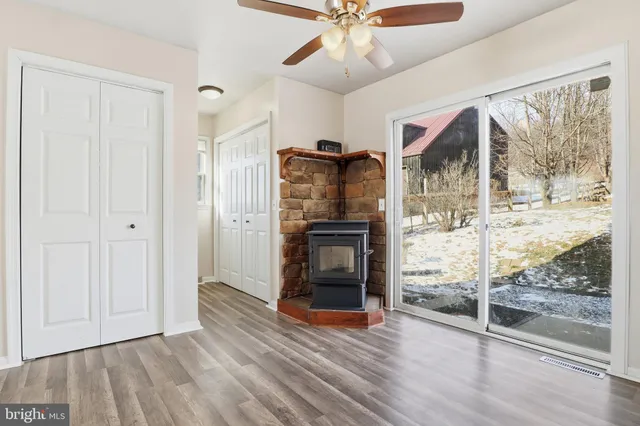 $334,900 | 4861 Zeiglers Church Road, Spring Grove, PA 17362