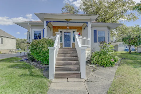 $179,900 | 1583 East Avenue, Crete, IL 60417
