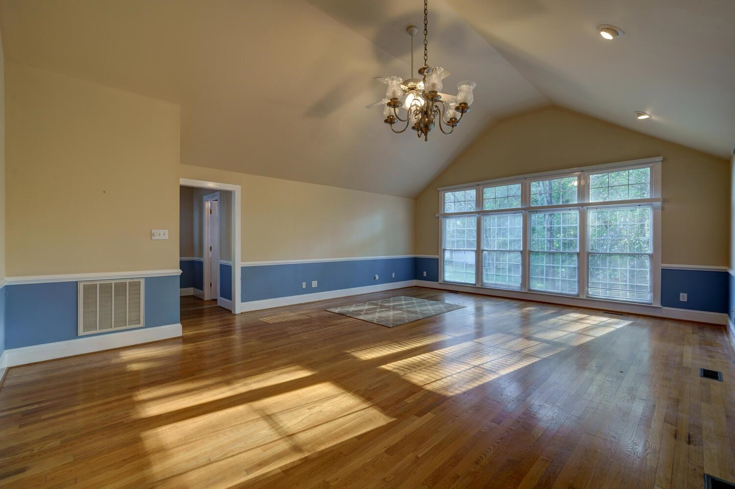 12612 Norwood Road Raleigh, NC 27613 - Photo 9 of 30 Family Room