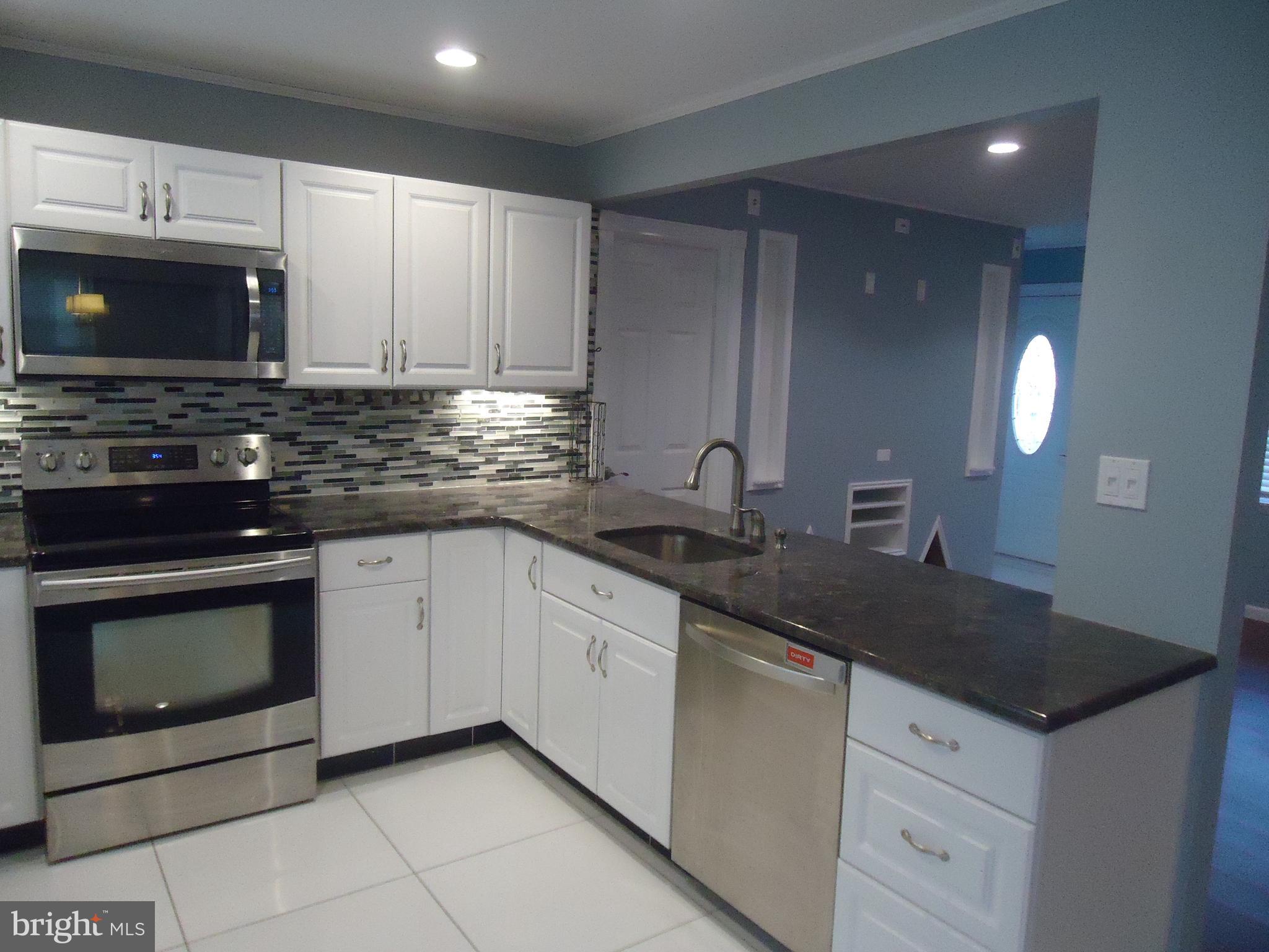 63 Conifer Road Levittown, PA 19057 - Photo 2 of 29 Kitchen