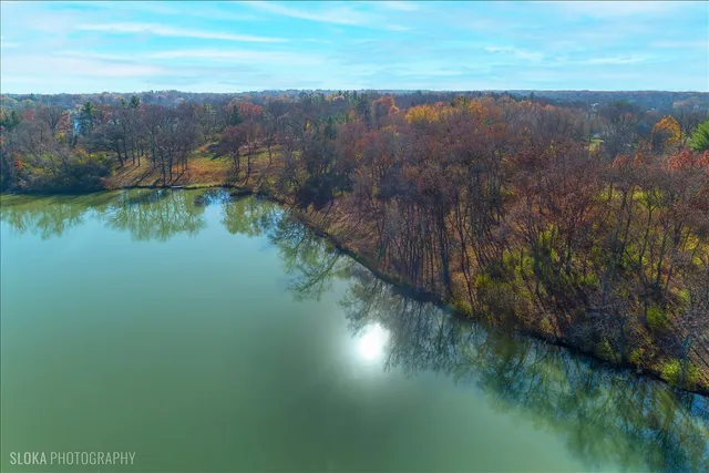 $3,000,000 | 41 Hawthorne Lane, Barrington Hills, IL 60010