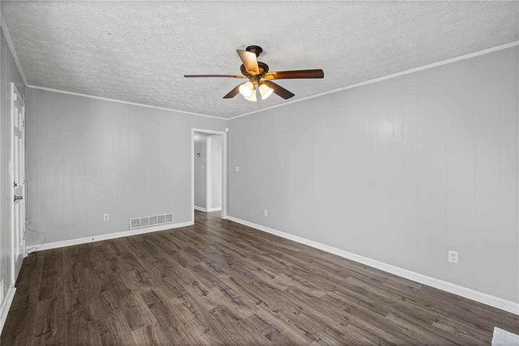 406 Marty Lane Dallas, GA 30132 - Photo 7 of 37