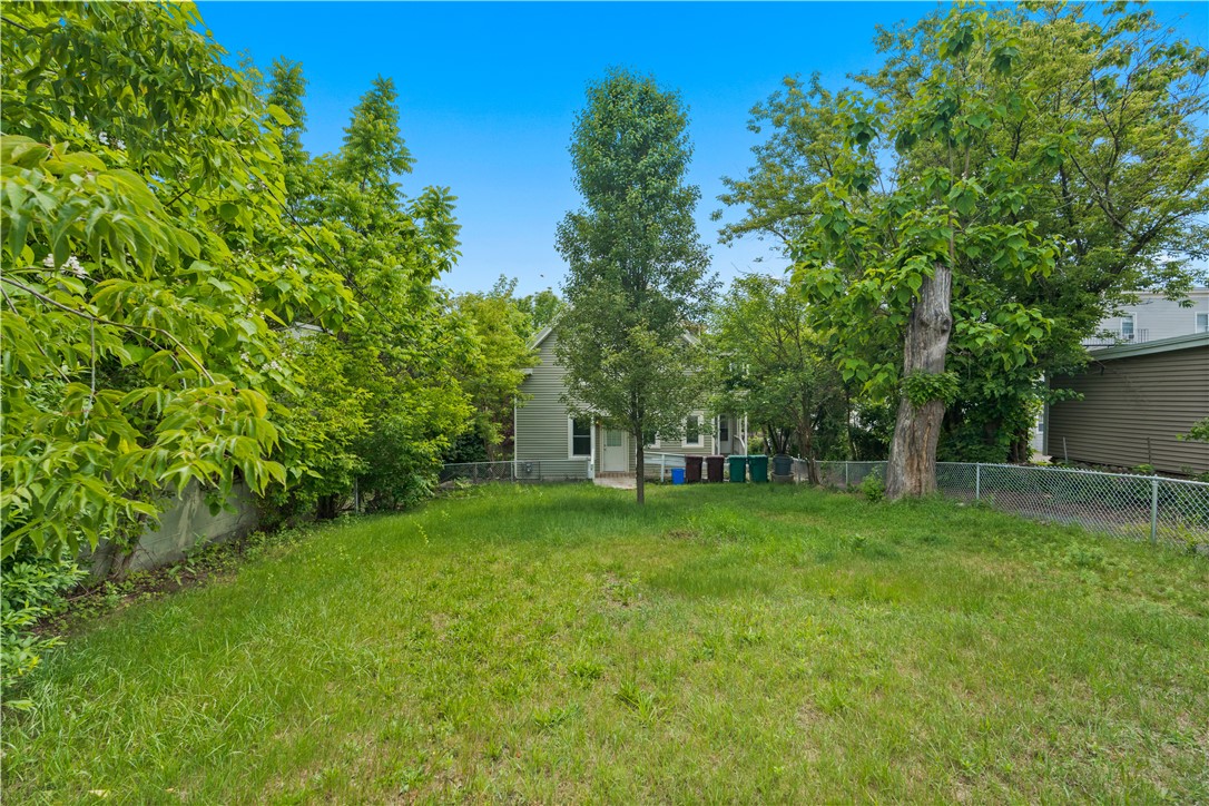 569 Robinson Street Woonsocket, RI 02895 - Photo 31 of 32 Gallery Image 31