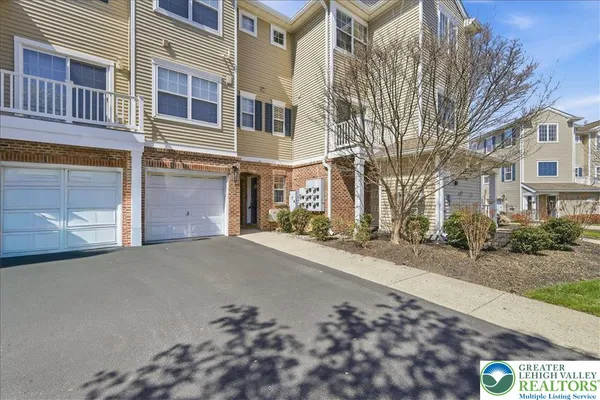 $299,000 | 946 Nittany Court, Unit C221, Allentown, PA 18104