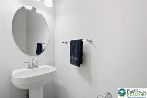 $299,000 | 946 Nittany Court, Unit C221, Allentown, PA 18104