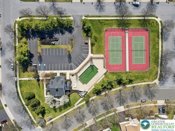 $299,000 | 946 Nittany Court, Unit C221, Allentown, PA 18104