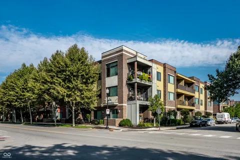 $405,000 | 622 East 10th Street, Unit 311, Indianapolis, IN 46202