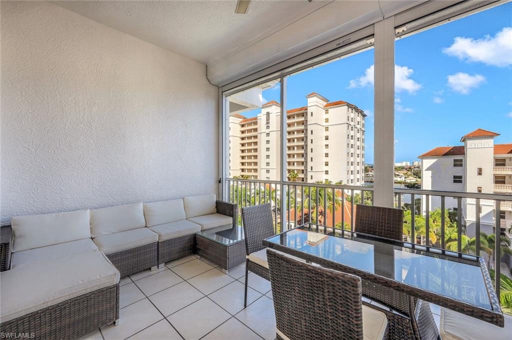 470 Launch Circle, Unit V604 Naples, FL 34108 - Photo 16 of 32