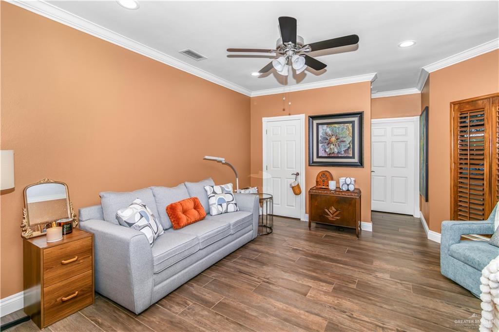 11224 North Bryan Road Mission, TX 78573 - Photo 19 of 42