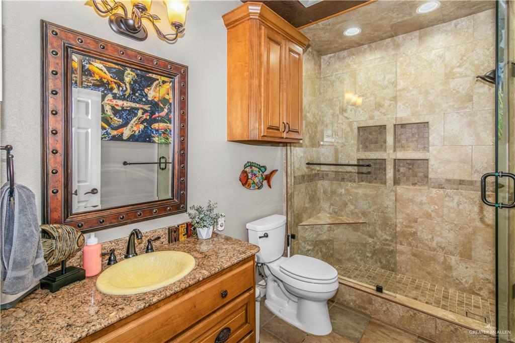 11224 North Bryan Road Mission, TX 78573 - Photo 20 of 42