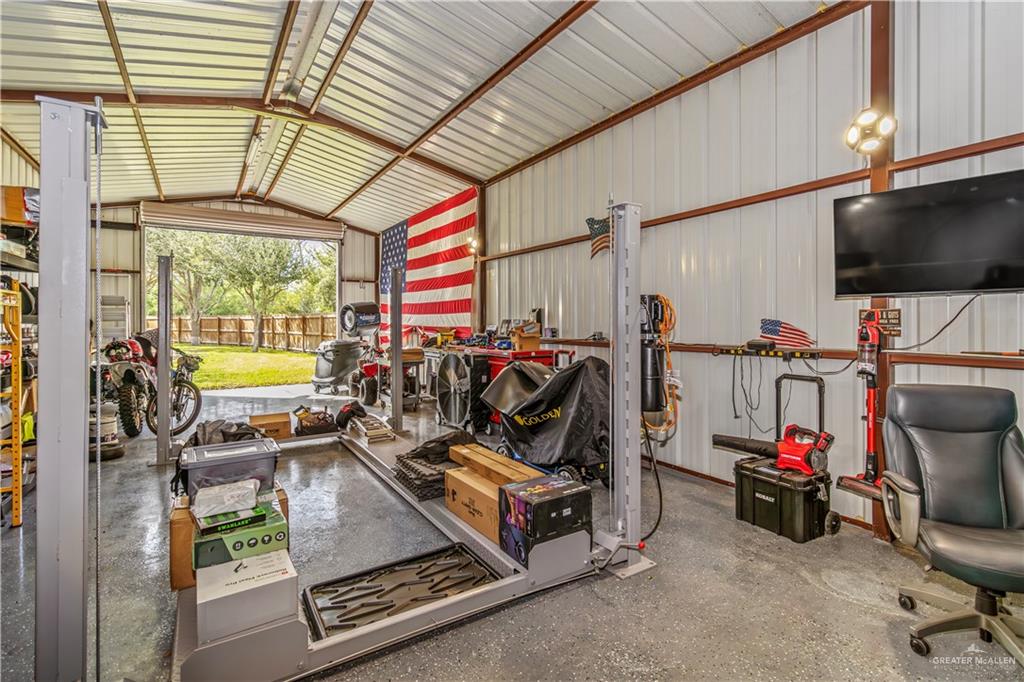 11224 North Bryan Road Mission, TX 78573 - Photo 38 of 42