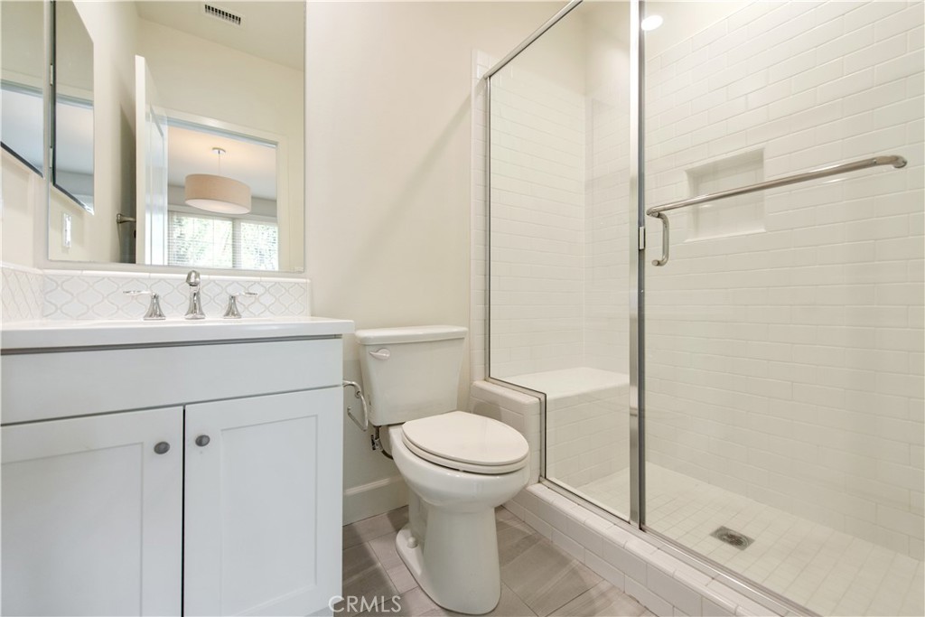 152 Excursion Irvine, CA 92618 - Photo 13 of 17