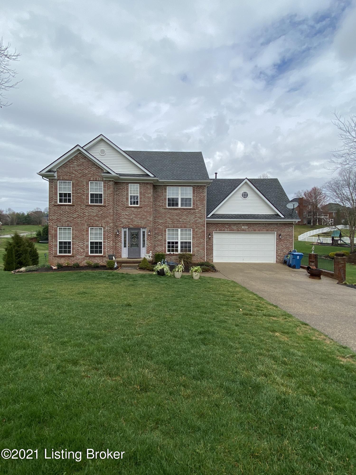 13632 Hunters Ridge Court Prospect, KY 40059 - Photo 1 of 28 IMG_9915