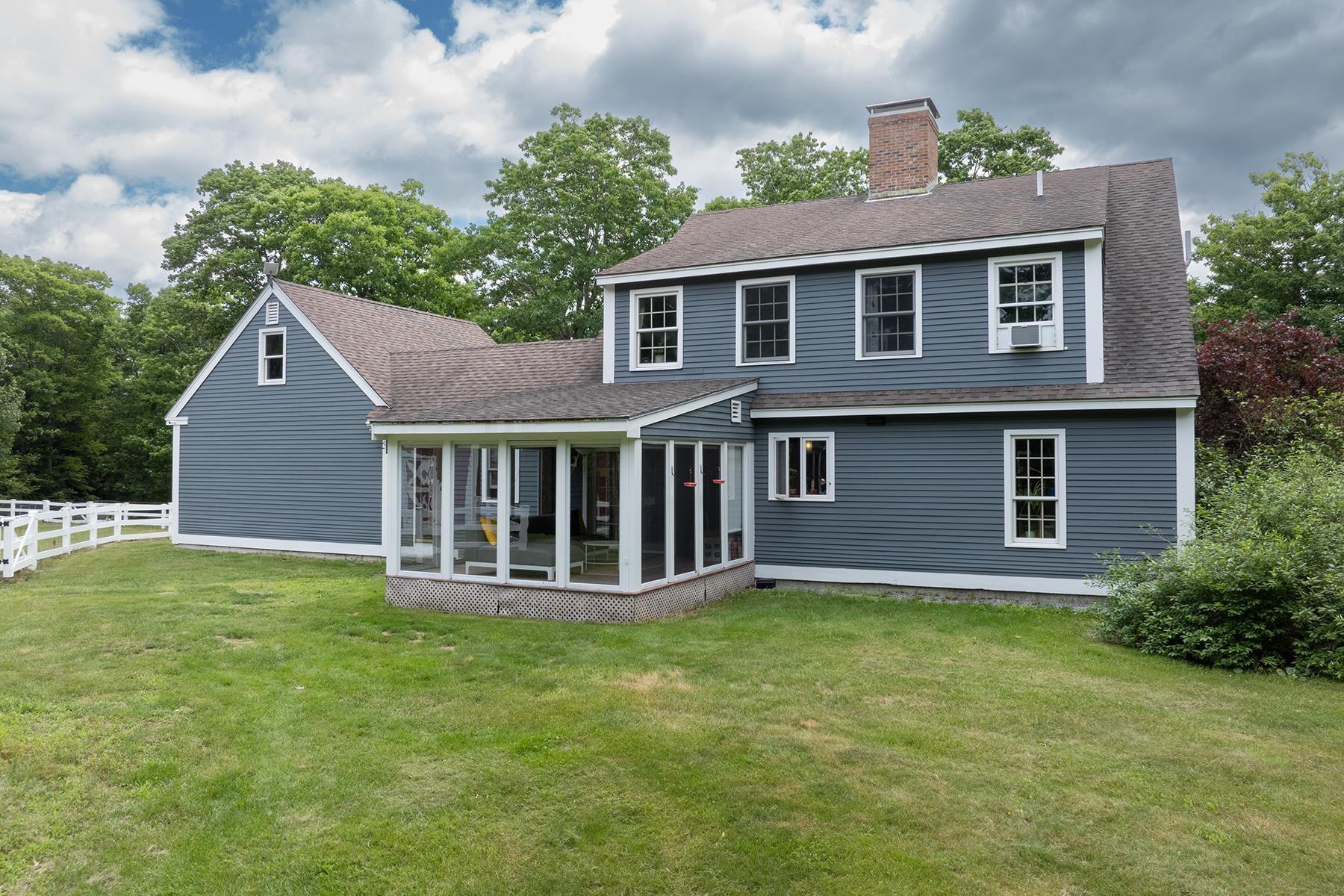 28 Mathews Road Henniker, NH 03242 - Photo 3 of 38