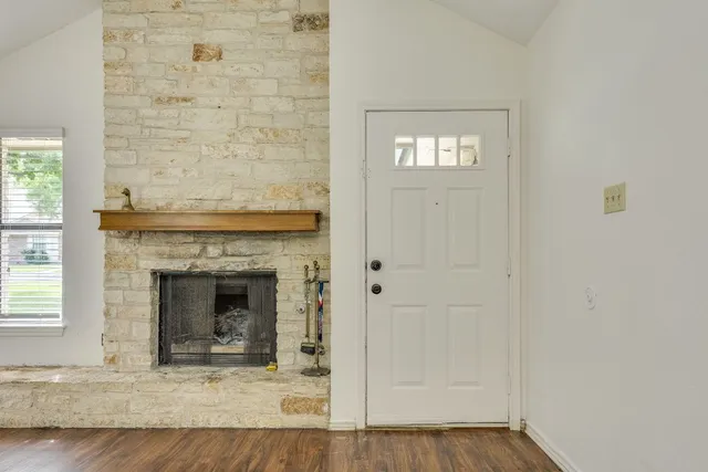 $1,800 | 16041 Stoneham Circle, Pflugerville, TX 78660