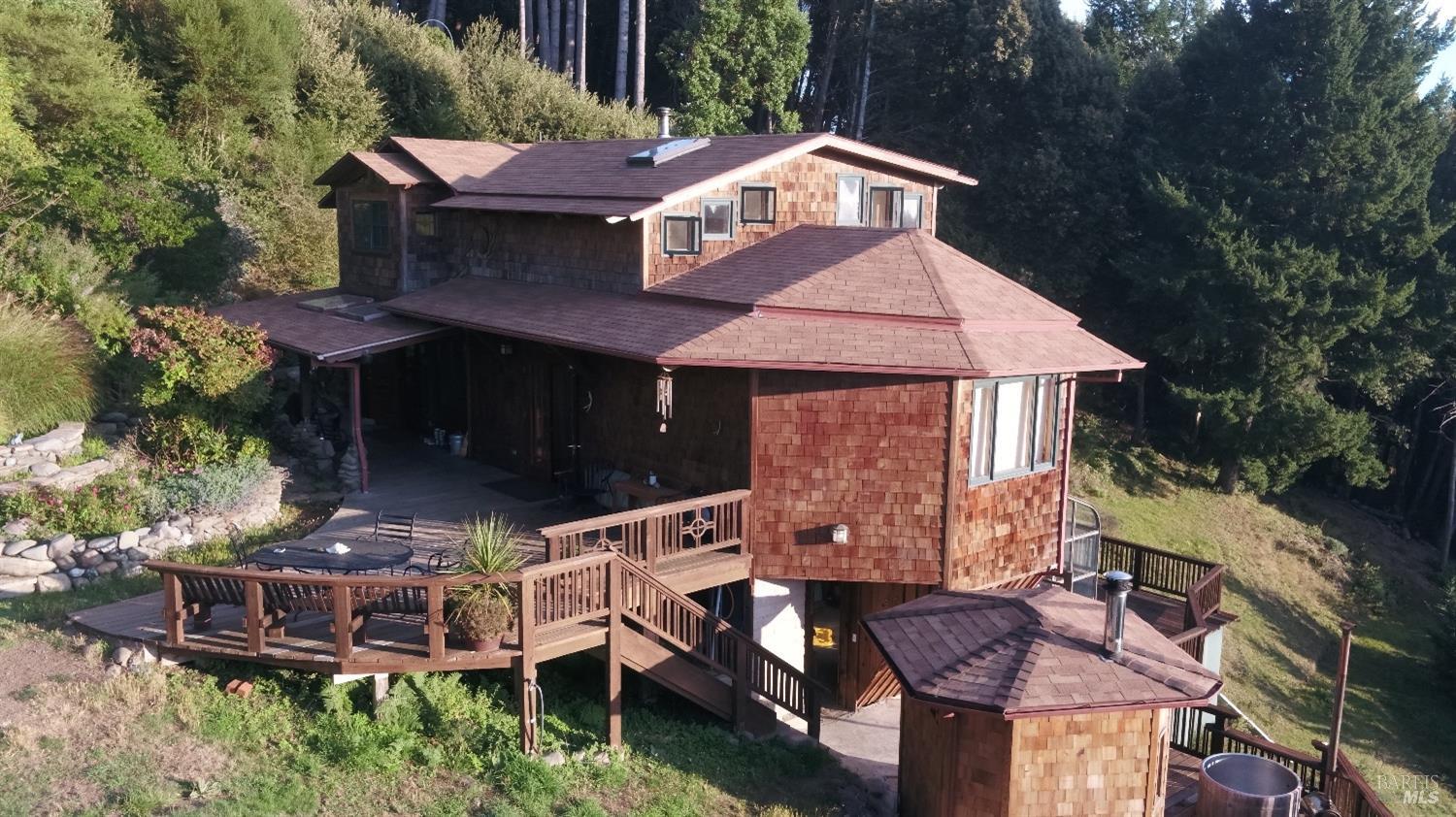 77221 Usal Road Whitethorn, CA 95589 - Photo 1 of 1 an aerial view of a house