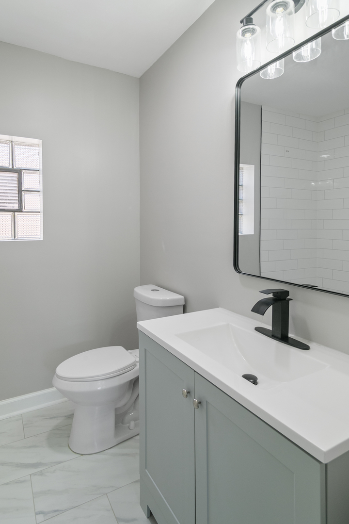 2263 14th Avenue North Riverside, IL 60546 - Photo 11 of 28