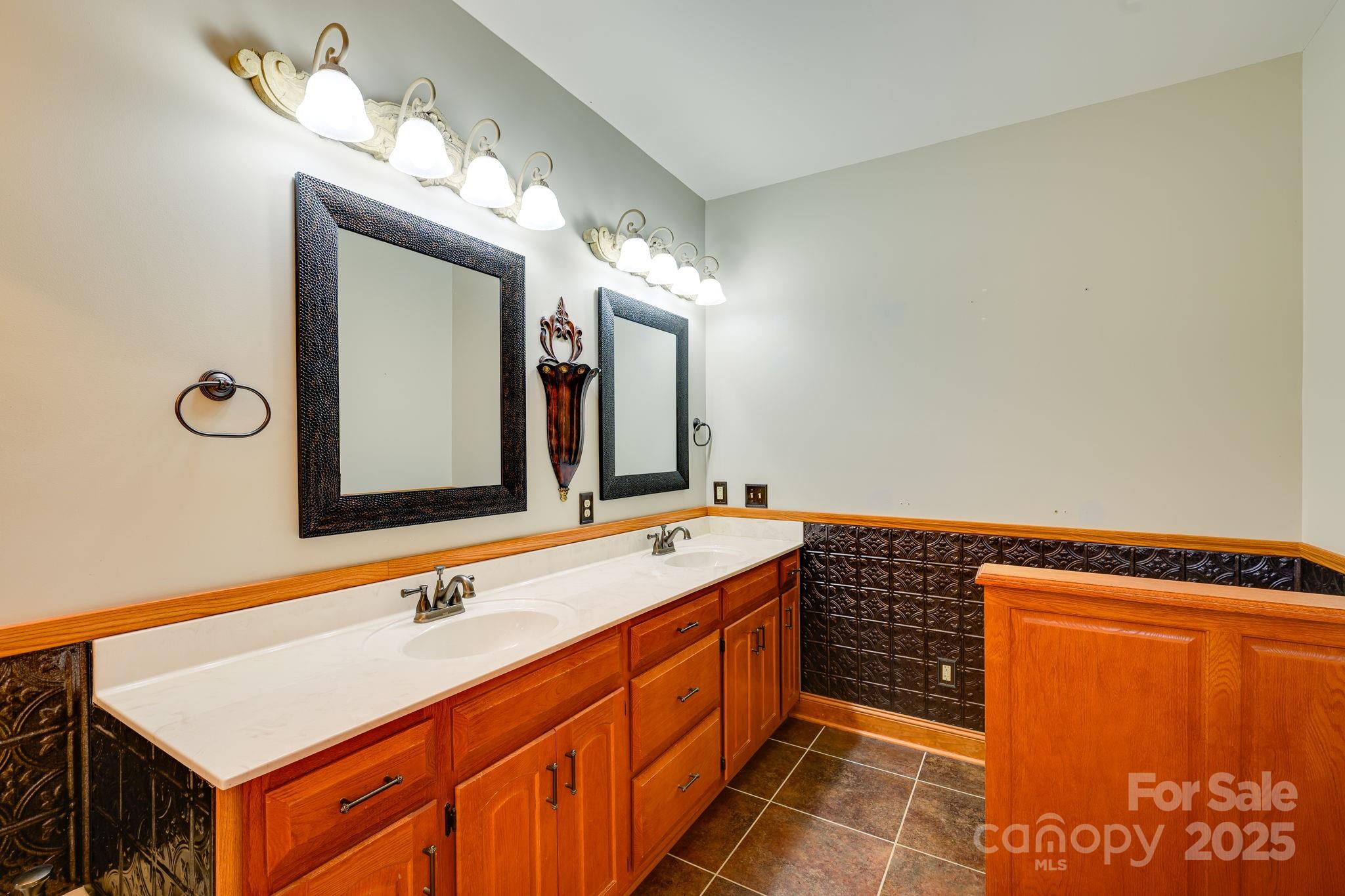 1071 Caleb Setzer Road Newton, NC 28658 - Photo 11 of 37