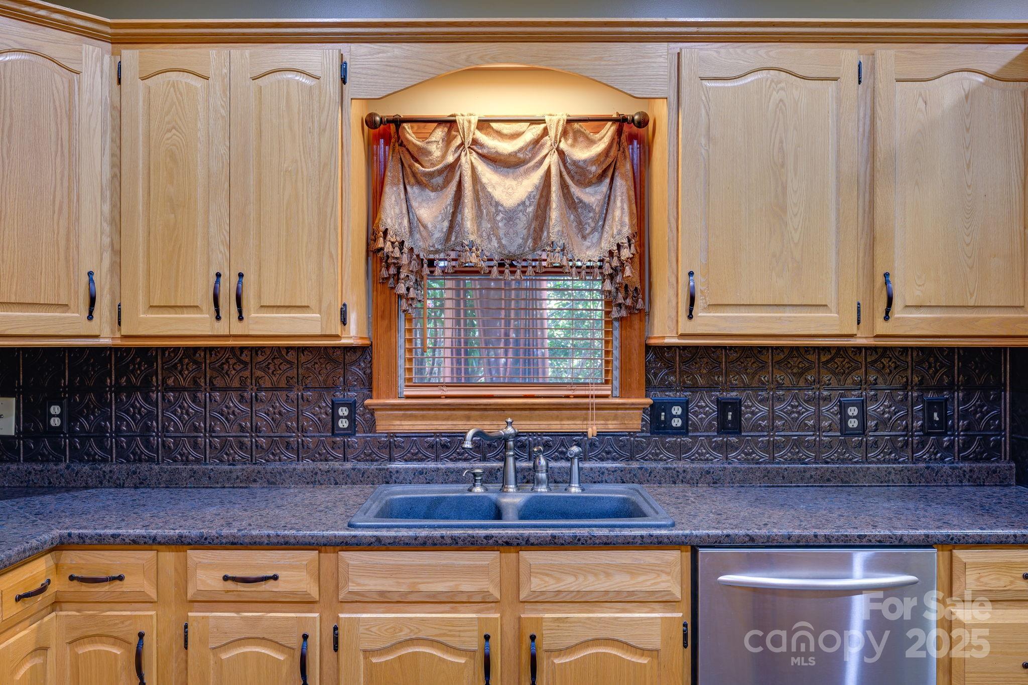 1071 Caleb Setzer Road Newton, NC 28658 - Photo 20 of 37