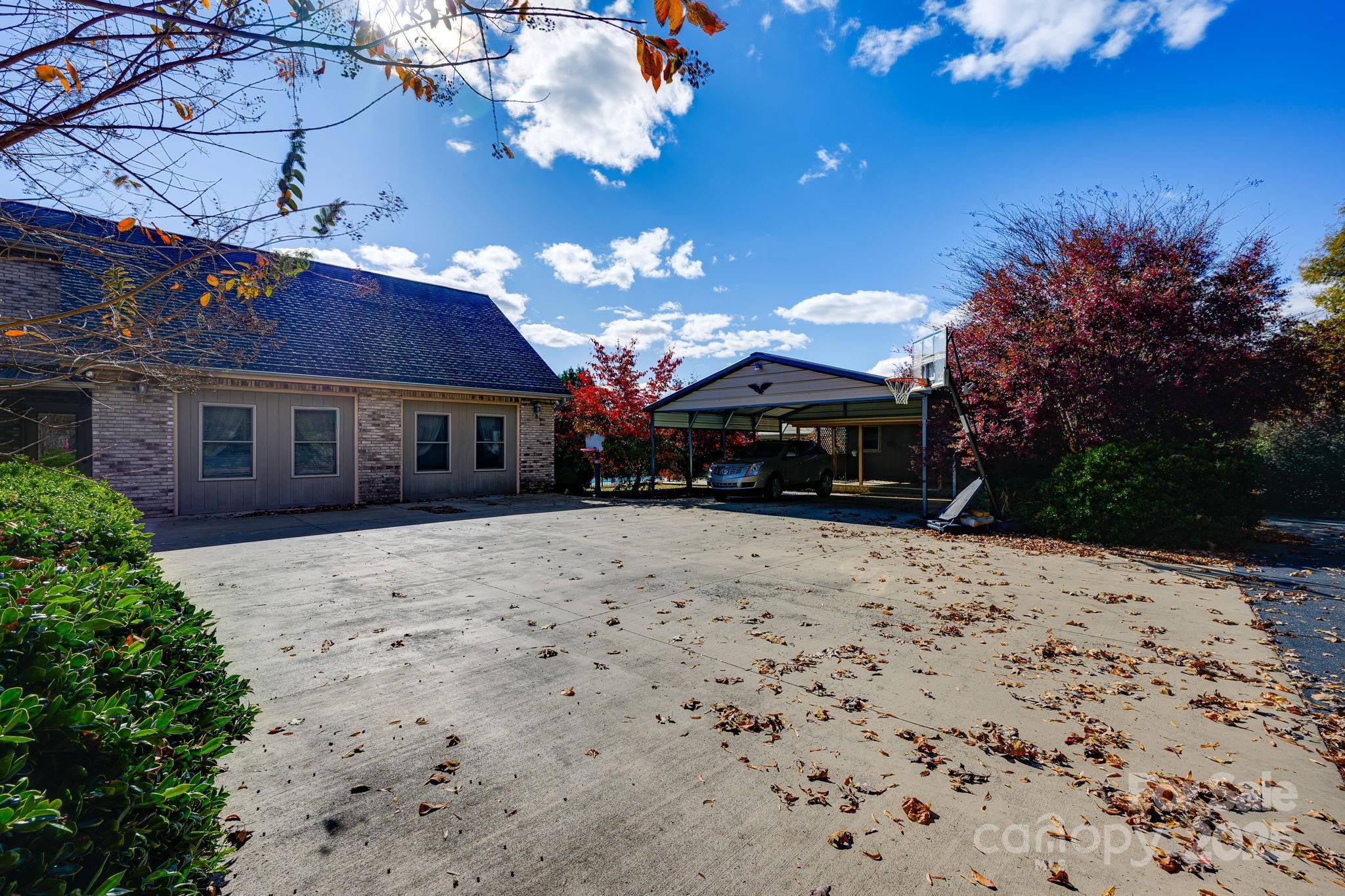 1071 Caleb Setzer Road Newton, NC 28658 - Photo 28 of 37